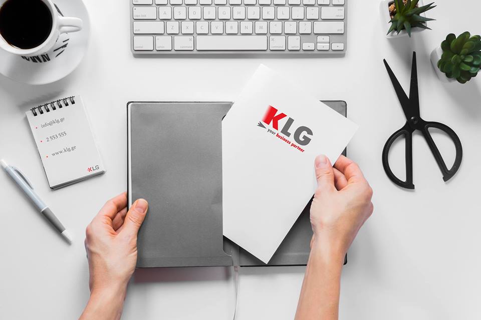 კომპიუტერები, სერვერები, სასერვერო კარადები, უწყვეტი კვების წყაროები, პრინტერები, ქსელური მოწყობილობები, უსაფრთხოების სისტემები.